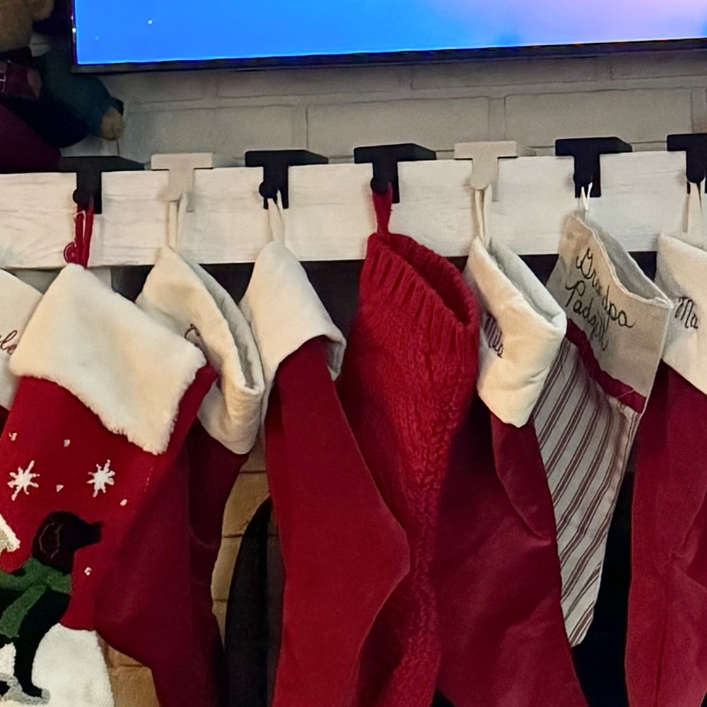 NWT, Hearth & Hand Holiday Stocking Holder white - Picture 3 of 3